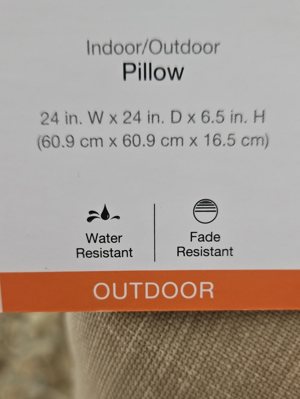 Two INDOOR/OUTDOOR PILLOWS - Picture 4 of 6